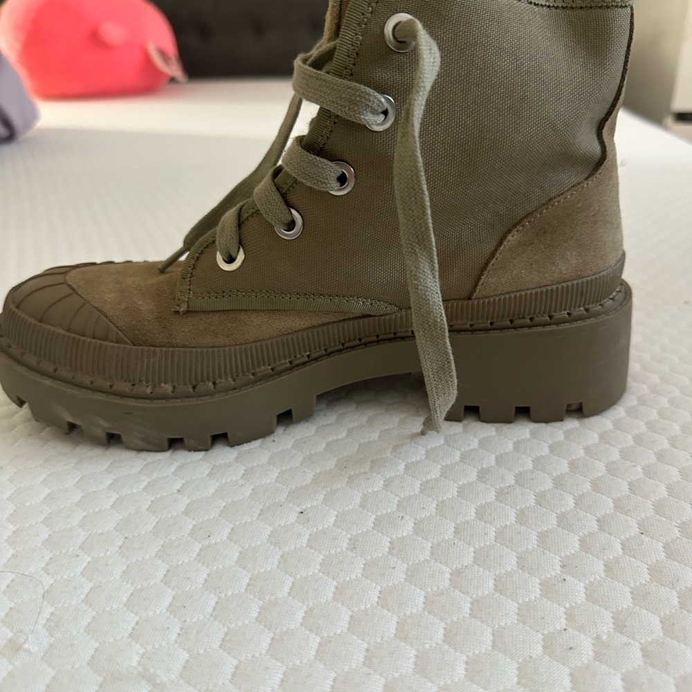 Zara Olive Lace-Up Platform Combat Boots